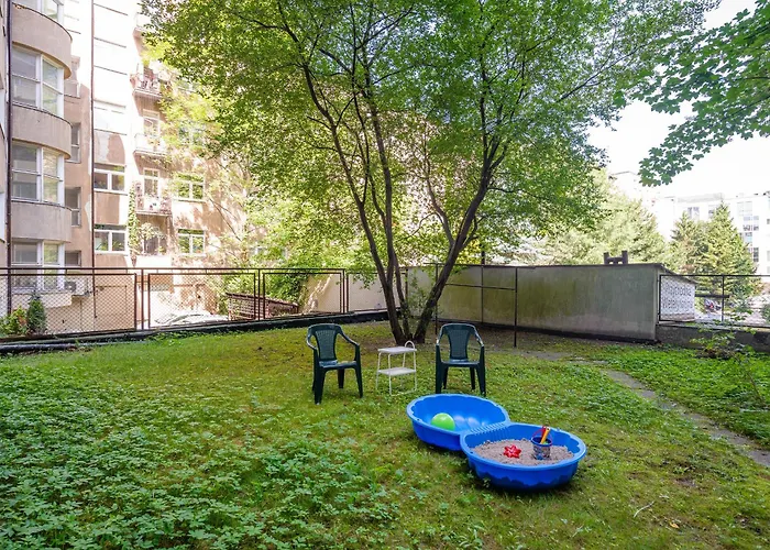 Stone Park Apartments